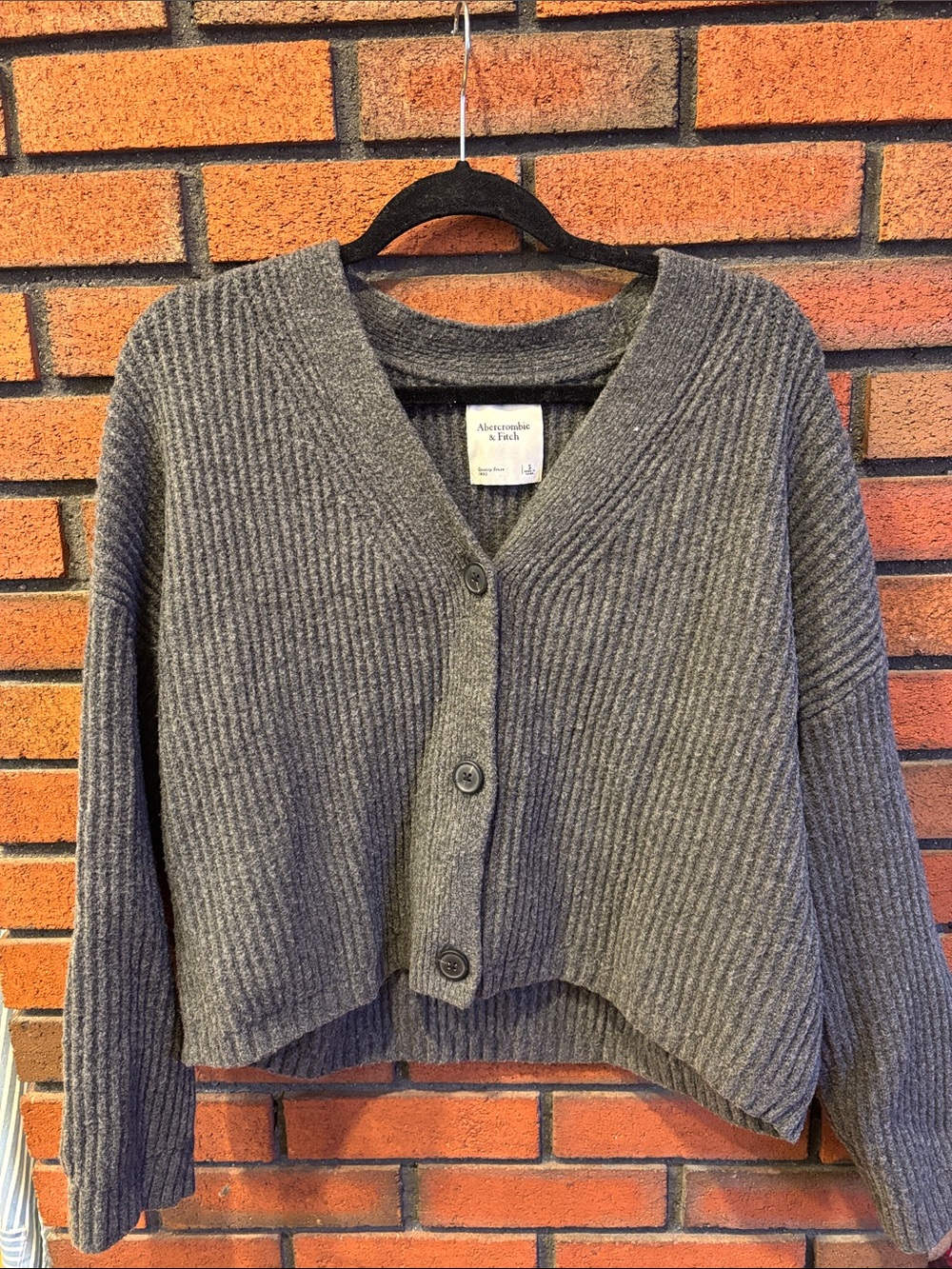 Abercrombie & Fitch Charcoal Ribbed Button-Front V-Neck Cardigan